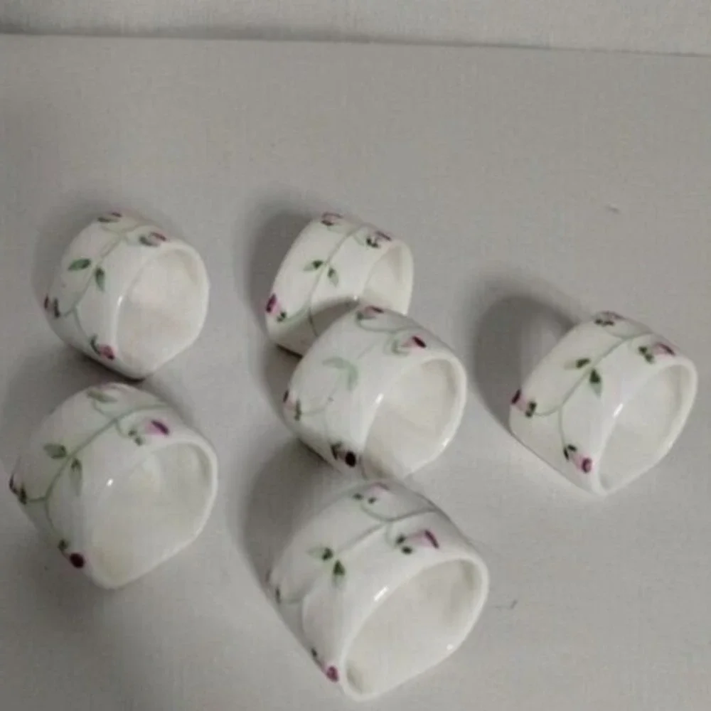 Floral Napkin Rings Set of 6 White Porcelain Table‎ Decor Dinner Party